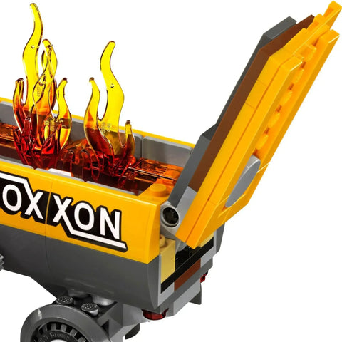 LEGO [Marvel Super Heroes] - Tanker Truck Takedown Building Set - Captain America: Civil War Series (76067)