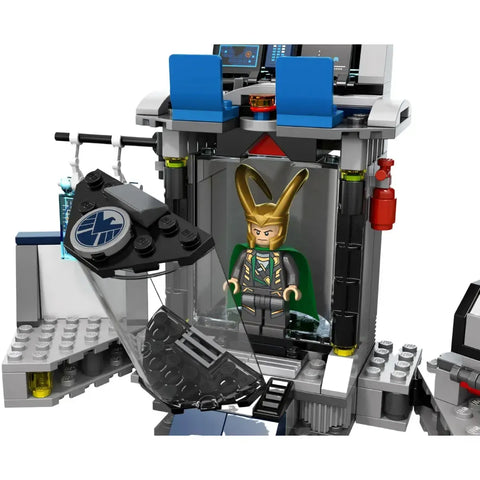 LEGO [Master Builder Academy] - Hulk's Helicarrier Breakout Building Set - The Avengers Series (6868)