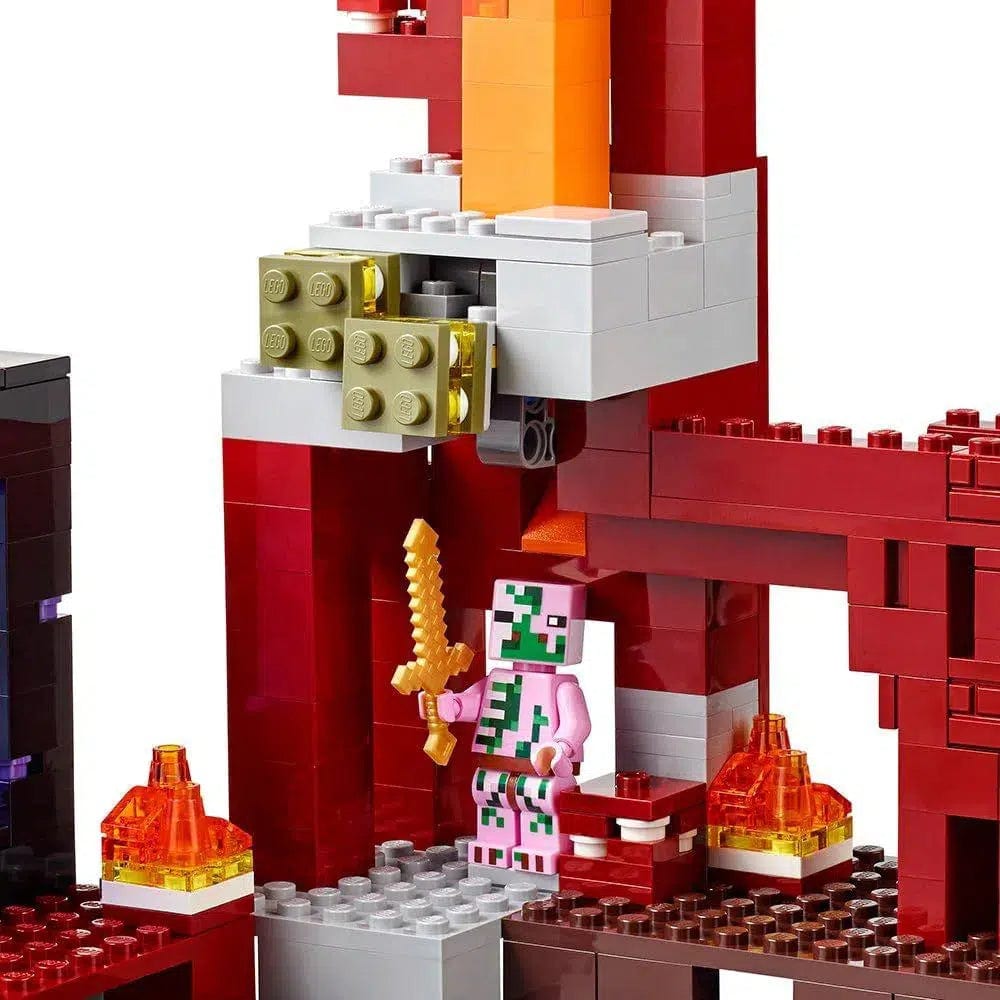 LEGO [Minecraft] - The Nether Fortress Building Set - Minifig-scale Series (21122)