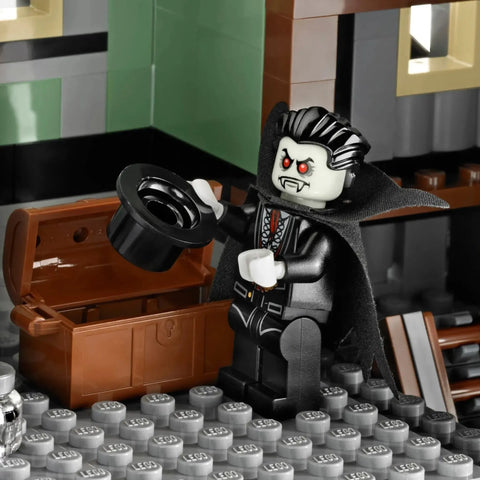 LEGO [Monster Fighters] - Haunted House Building Set - (10228)