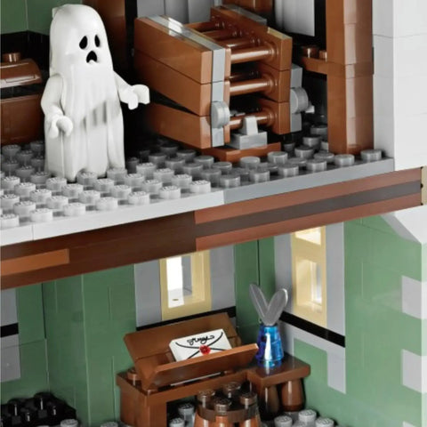 LEGO [Monster Fighters] - Haunted House Building Set - (10228)