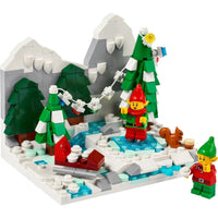 LEGO [Seasonal] - Winter Elves Scene Building Set - Christmas Series (40564)- Image 2