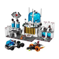 LEGO [Space] - Space Police Central Building Set - Space Police 3 Series (5985)- Image 4