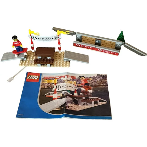 LEGO [Sports] - Skateboard Street Park Building Set - Gravity Games Series (3535)
