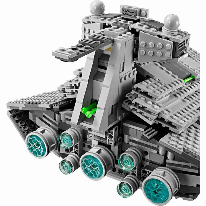 LEGO [Star Wars] - Imperial Star Destroyer Building Set - Episode IV Series (75055)