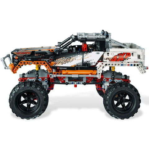 LEGO [Technic] - 4x4 Crawler Building Set (9398)