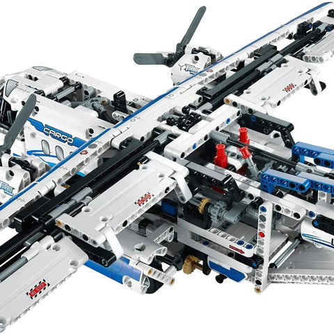 LEGO [Technic] - Cargo Plane Building Set - (42025)