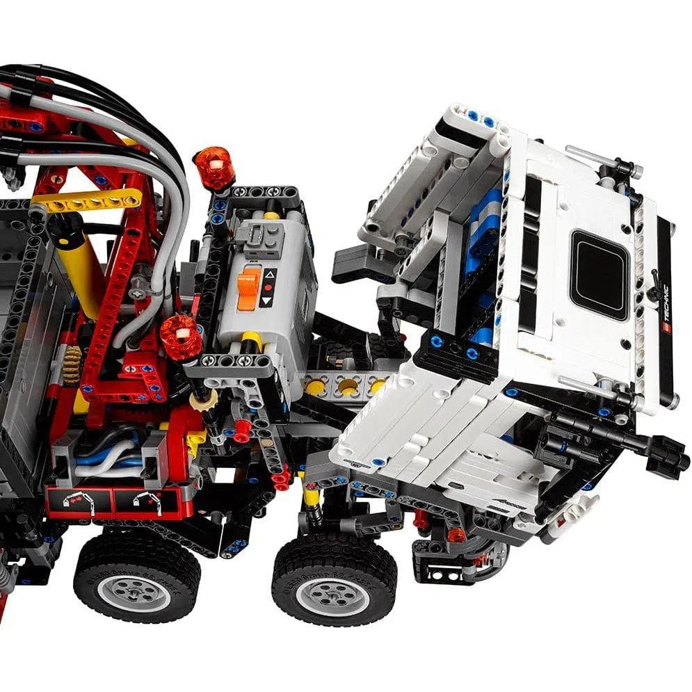 LEGO [Technic] - Mercedes-Benz Arocs 3245 (42043)