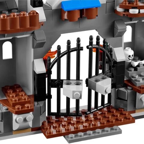 LEGO [The LEGO Movie] - Castle Cavalry Building Set - 2 in 1 Series (70806)