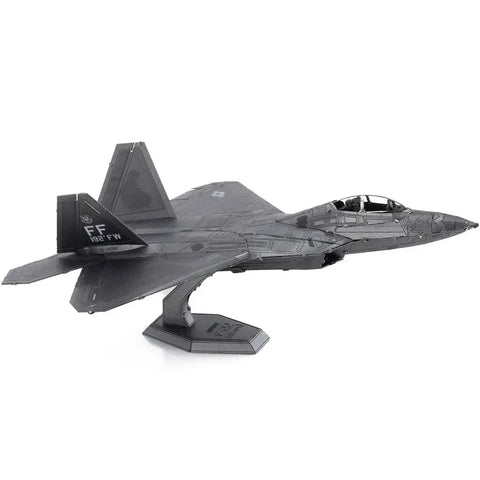 Lockheed Martin - F-22 Raptor Plane Figure Model Kit (1:137 Scale, Steel, Moderate Difficulty) - Fascinations - Metal Earth Series