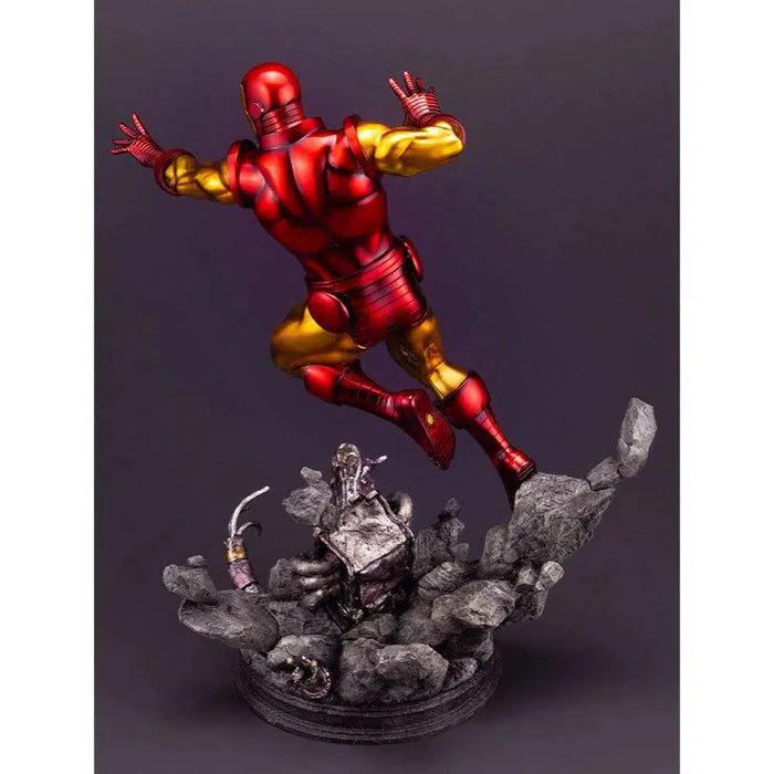 Marvel Comics - Retro Iron Man Statue Figure (1:6 Scale) - Kotobukiya - Fine Art Statue Series
