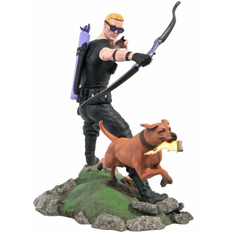 Marvel Gallery - Hawkeye & Pizza Dog PVC Figure Statue (9.75