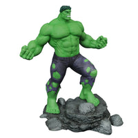 Marvel - Hulk Figure - Diamond Select Toys - Gallery Diorama Series- Image 1