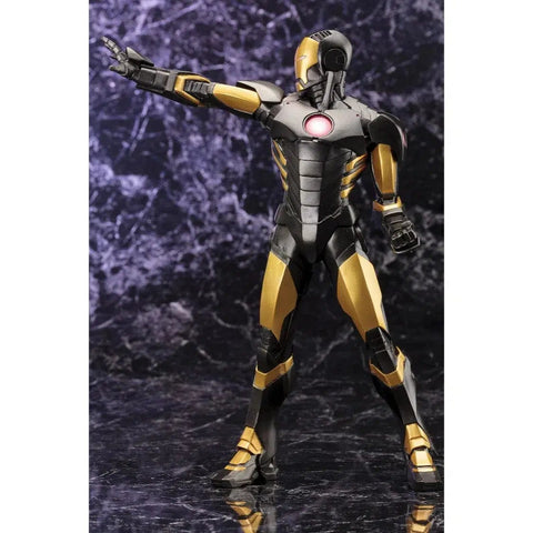Marvel Now! - Iron Man: Model 42 Figure (Black and Gold Version) - Kotobukiya - ArtFX+