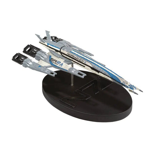 Mass Effect 3 - SSV Normandy SR-2 Figure - Dark Horse - Ship Replica Remaster Edition
