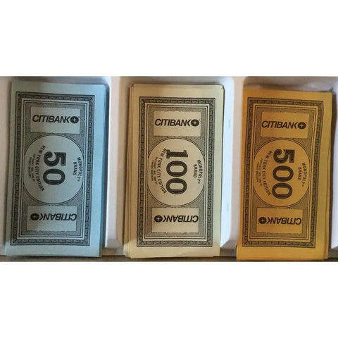 Monopoly: New York City Edition - Economic Civilization Board Game for Family, Adults, and Children (2-8 Players, Ages 8+) - USAopoly - (1995)