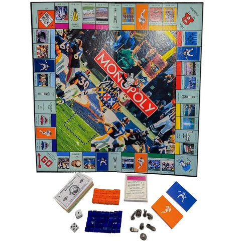 Monopoly: Super Bowl XXXII Commemorative Super Bowl Edition [NFL: Denver Broncos vs Green Bay Packers] - Competitive Football Board Game for Family, Adults, and Children (2-6 Players, Ages 8+) - USAopoly