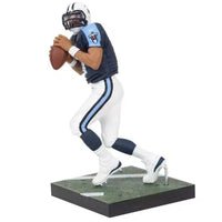 NFL: Tennessee Titans - Marcus Mariota Figure - McFarlane Toys - Series 37- Image 2