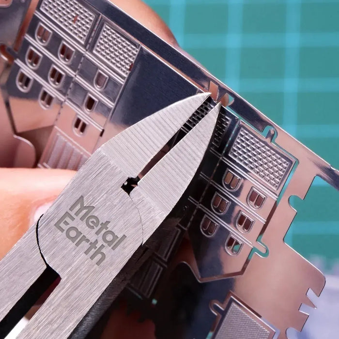 Needle Nose Pliers & Clippers Tool Kit Set for Model Kits (Medium-Carbon Steel) - Fascinations - Metal Earth Series