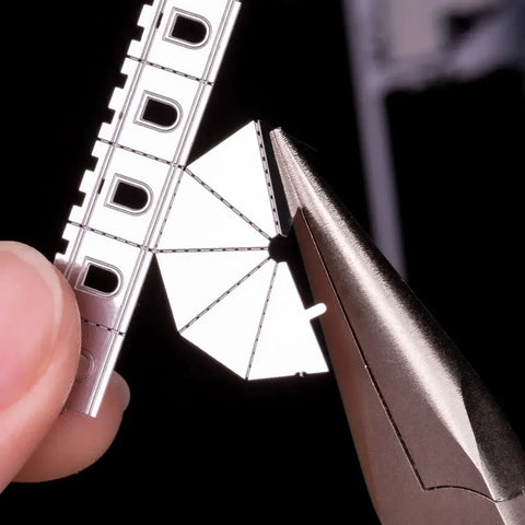 Needle Nose Pliers & Clippers Tool Kit Set for Model Kits (Medium-Carbon Steel) - Fascinations - Metal Earth Series