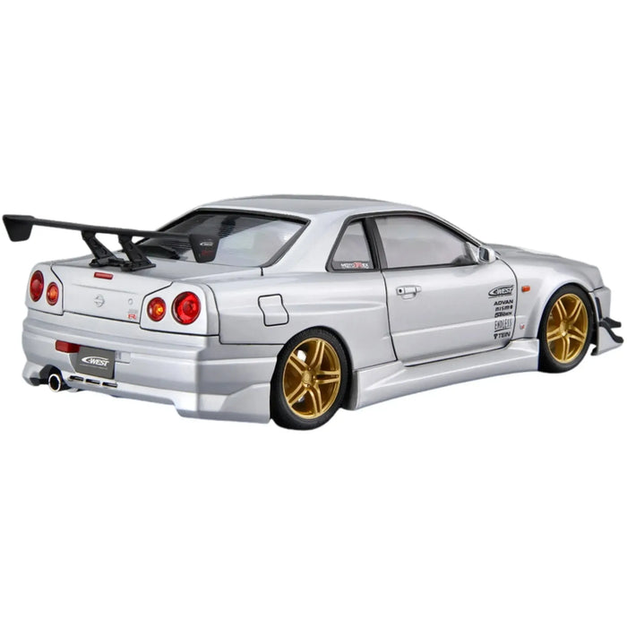Nissan - C-West BNR34 Skyline GT-R Car Figure Model Kit (1:24 Scale) - Aoshima - The Model Car Series No. 50