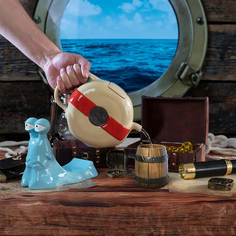 One Piece - Den Den Mushi Transponder Snail Sculpted 3D Teapot (Ceramic, 40.6 oz) - ABYstyle