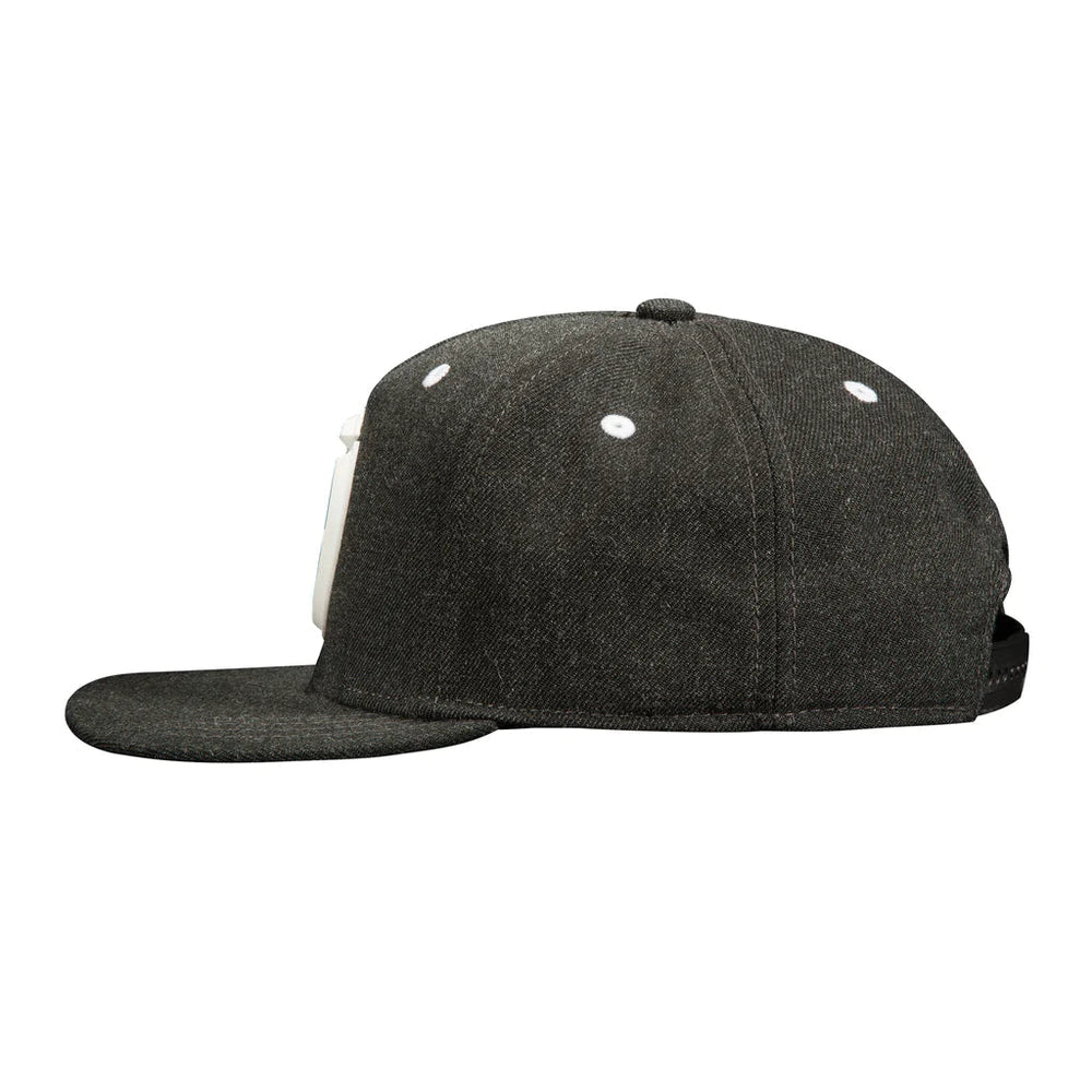 Overwatch - Logo Snapback Hat (Black / Silver) - J!NX
