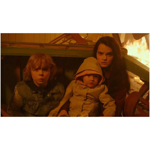Playing with Fire | Movie | DVD - Image 4