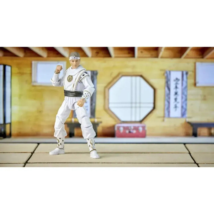 Power Rangers x Cobra Kai - White Crane Ranger Outfit Morphed Daniel Larusso (6") - Hasbro - Lightning Collection Series