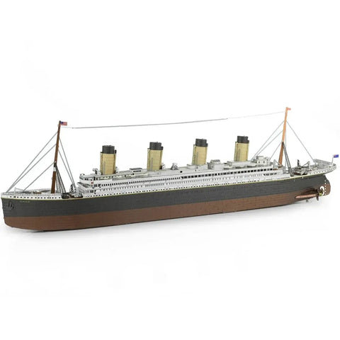 RMS Titanic Ship Figure Model Kit (1:928 Scale, Steel, Moderate Difficulty) - Fascinations - Metal Earth Premium Series