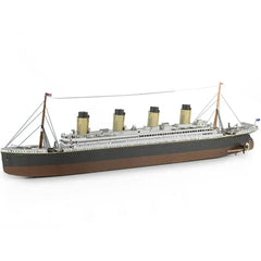 RMS Titanic Ship Figure Model Kit (1:928 Scale, Steel, Moderate Difficulty) - Fascinations - Metal Earth Premium Series