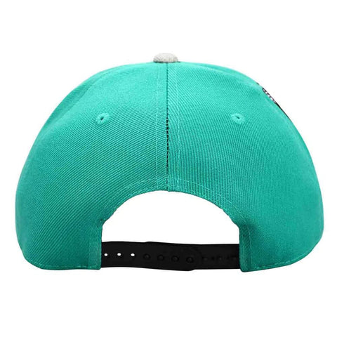 Scooby Doo - Werewolf & Scooby Snapback Hat (Teal, Embroidered, Pre-Curved Bill) - Bioworld