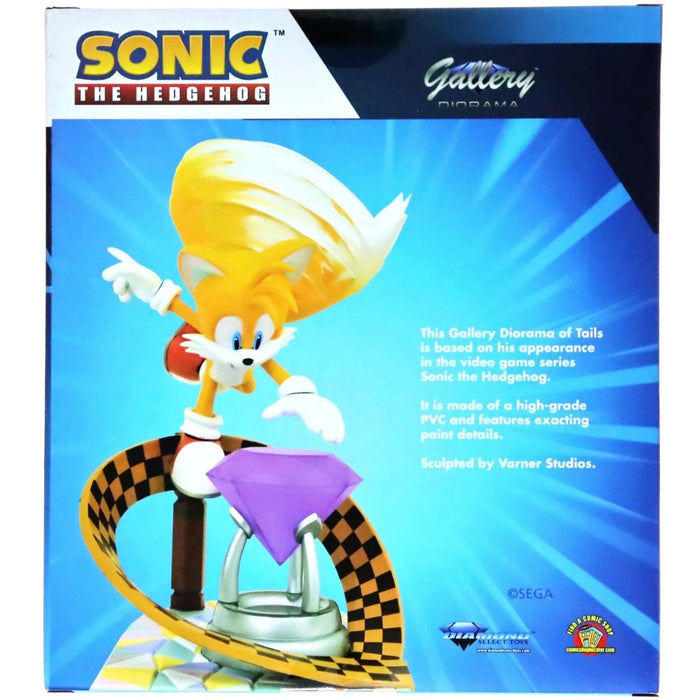Sonic the Hedgehog - Tails Figure (9") - Diamond Select Toys - Gallery Diorama Series