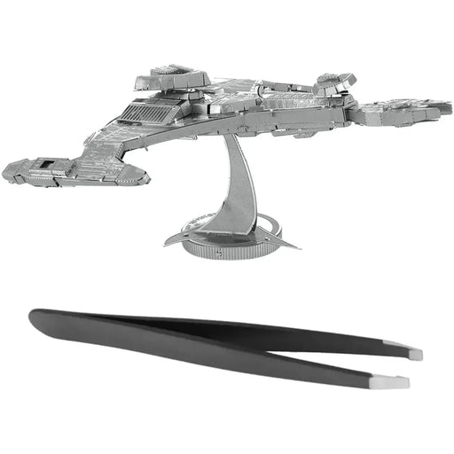 Star Trek - Unpainted Klingon Vor'Cha Class Ship Figure Model Kit (Steel, Challenging Difficulty) - Fascinations - Metal Earth Series