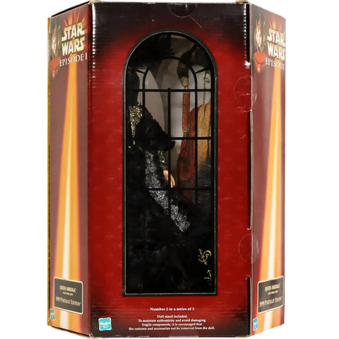 Star Wars [Episode I: The Phantom Menace] - Queen Amidala Black Travel Gown Doll (12