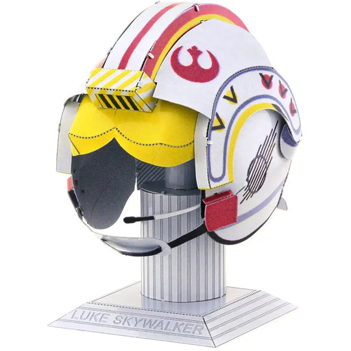 Star Wars - Luke Skywalker Helmet Figure Model Kit (Steel, Moderate Difficulty) - Fascinations - Metal Earth Series