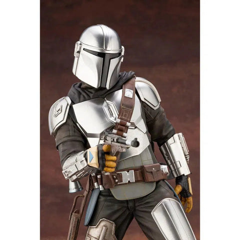 Star Wars: The Mandalorian - Din Djarin & Grogu Statue Figure (1:7 Scale) - Kotobukiya - ArtFX Series