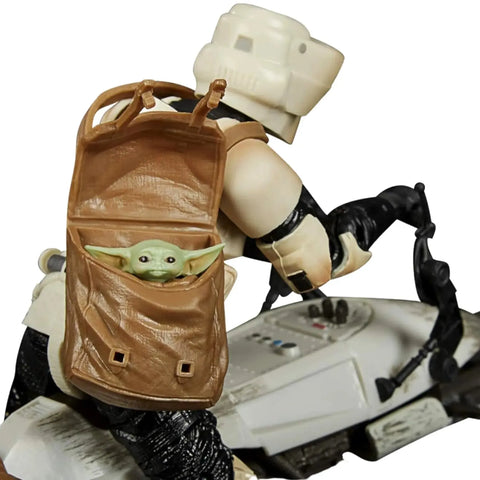 Star Wars: The Mandalorian - Speeder Bike Scout Trooper with The Child (Grogu) Deluxe Figure Set (6