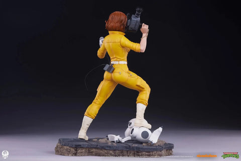 Teenage Mutant Ninja Turtles - April O'Neil Statue (18.5