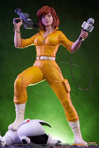 Teenage Mutant Ninja Turtles - April O'Neil Statue (18.5