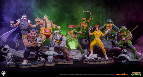 Teenage Mutant Ninja Turtles - April O'Neil Statue (18.5
