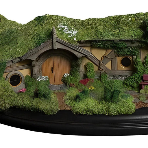 The Hobbit: An Unexpected Journey - #23 Great Garden Smial Hobbit Hole Statue - Weta Workshop