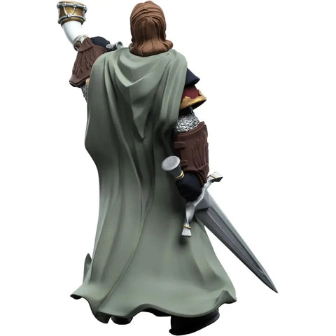 The Lord of the Rings - Boromir with the Horn of Gondor Figure (6.6