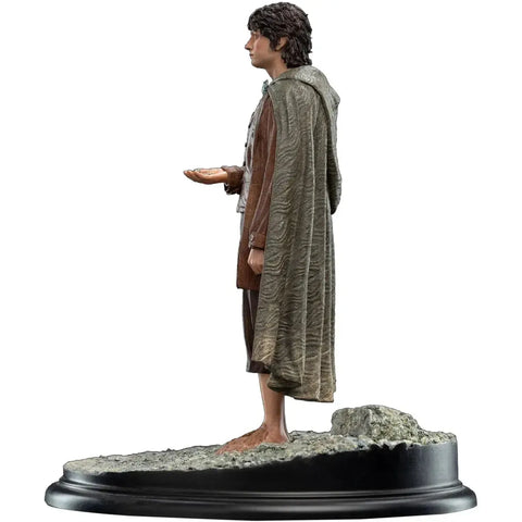 The Lord of the Rings - Frodo Baggins Ringbearer Statue Figure (1:6 Scale) - Weta Workshop - Classic Series