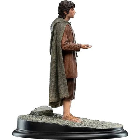 The Lord of the Rings - Frodo Baggins Ringbearer Statue Figure (1:6 Scale) - Weta Workshop - Classic Series