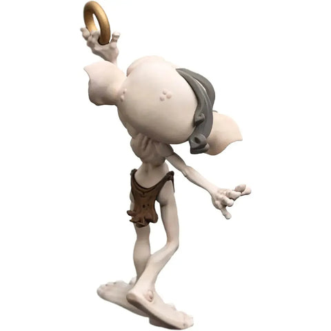 The Lord of the Rings - Sméagol/Gollum with the One Ring Figure (4