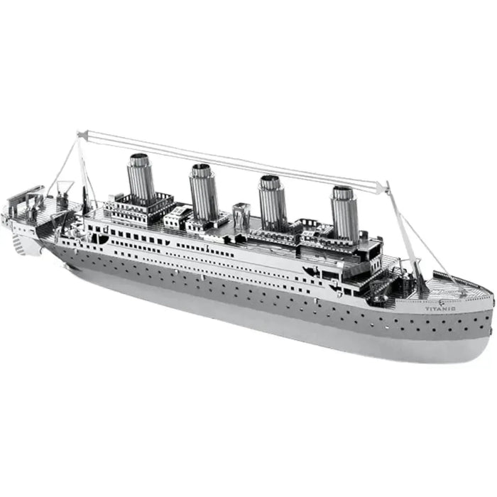 Titanic Figure Model Kit (Steel, Moderate Difficulty) - Fascinations - Metal Earth Series