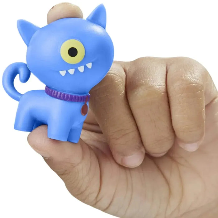 UglyDolls - Uglyville Unfolded Main Street Playset with Exclusive Willard Figure - Hasbro (2019)