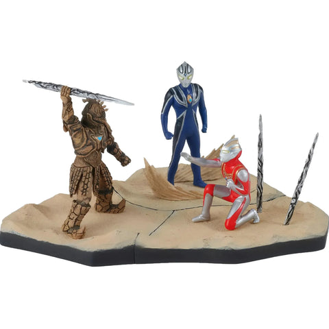 Ultraman Gaia #3 - Ultraman Agul Figure (2