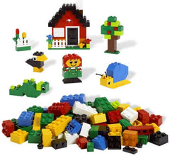 LEGO Brick Box - Make and C...